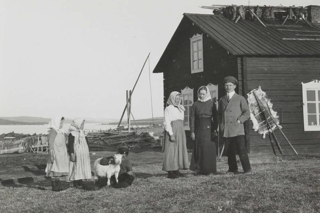 Rare Historical Photos From 100 Years Ago That Will Change Your Perspective