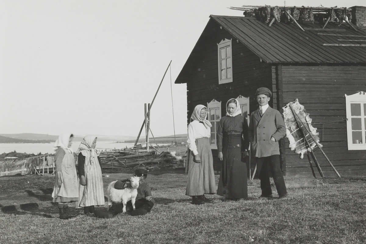 Rare Historical Photos From 100 Years Ago That Will Change Your Perspective