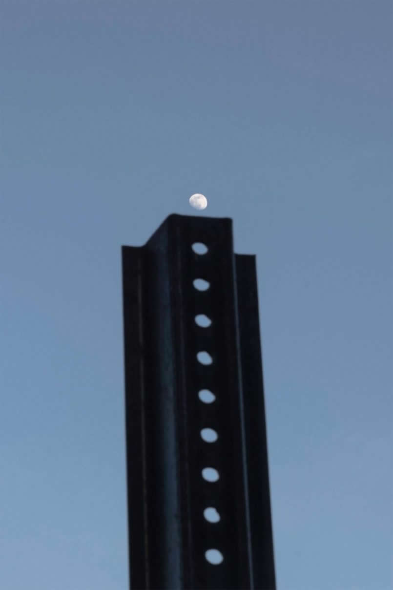 Street Photos with Perfect Timing and Unexpected Moments by Eric Kogan