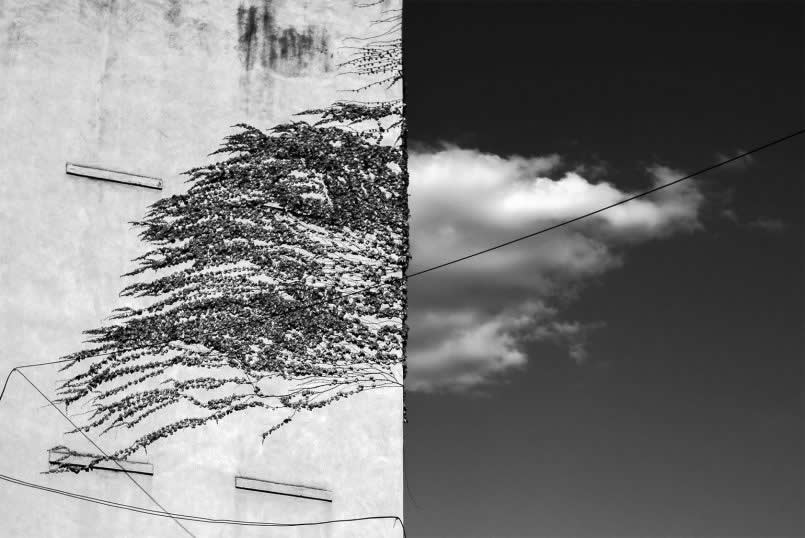 Street Photos with Perfect Timing and Unexpected Moments by Eric Kogan