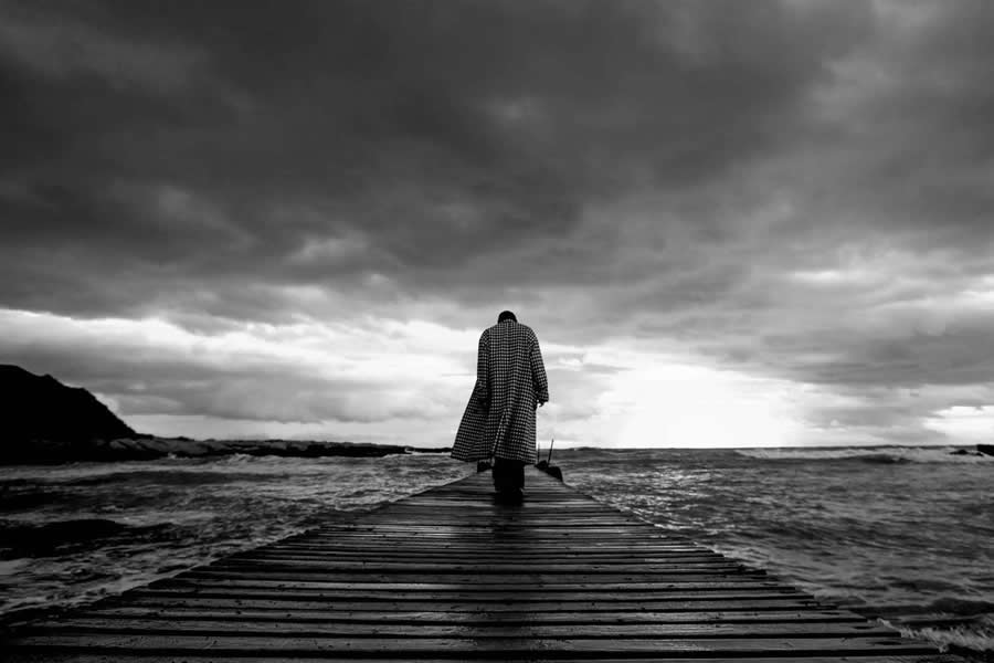Black and White Photos from the 35 Photography Awards