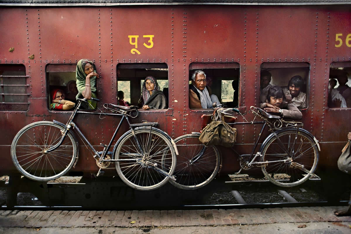 Iconic Color Photographs by the Worlds Greatest Photographers