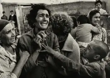 legendary war photographers