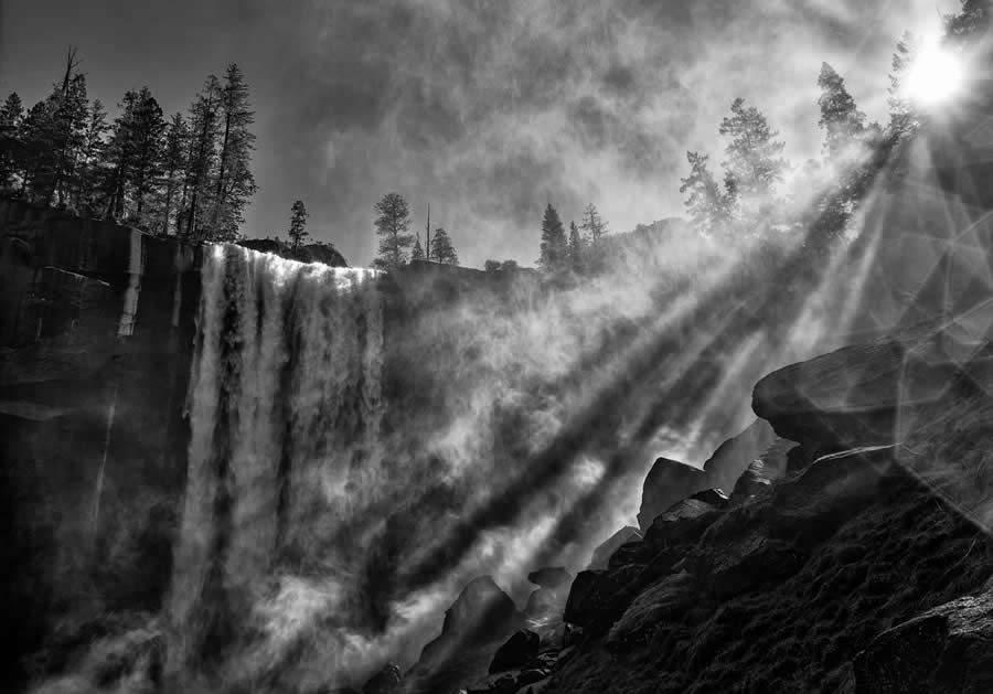 Black and White Photos from the 2025 reFocus Photography Awards