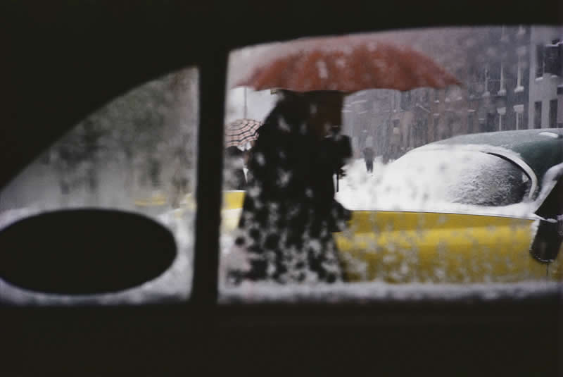 Master Color Street Photographer Saul Leiter