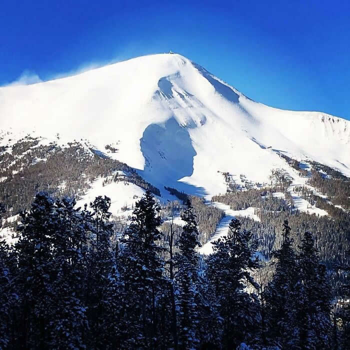 Shadow Illusions That Will Make You Look Twice
