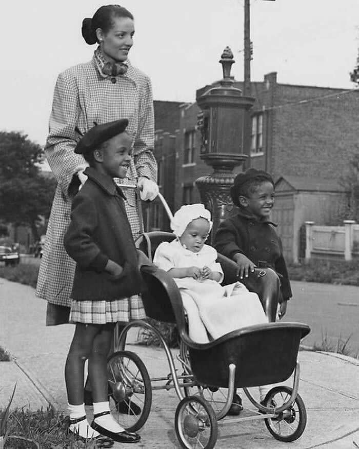 Photos That Reveal the Untold and Unseen Side of History