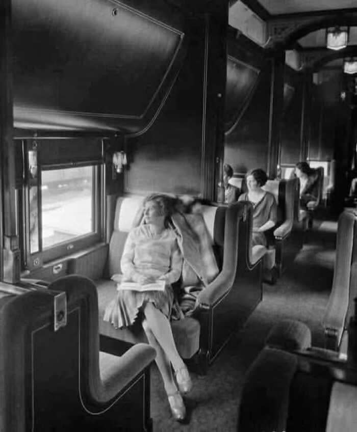 Photos That Reveal the Untold and Unseen Side of History