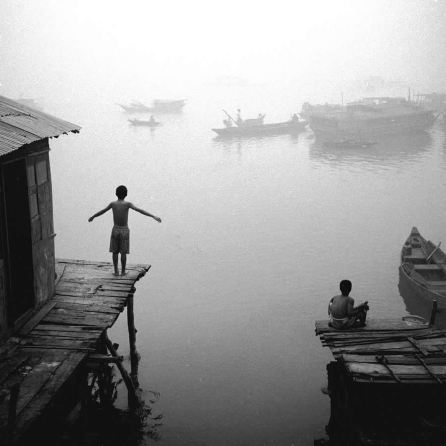 Dreamlike Black and White Photos by Kevin Nkrumah