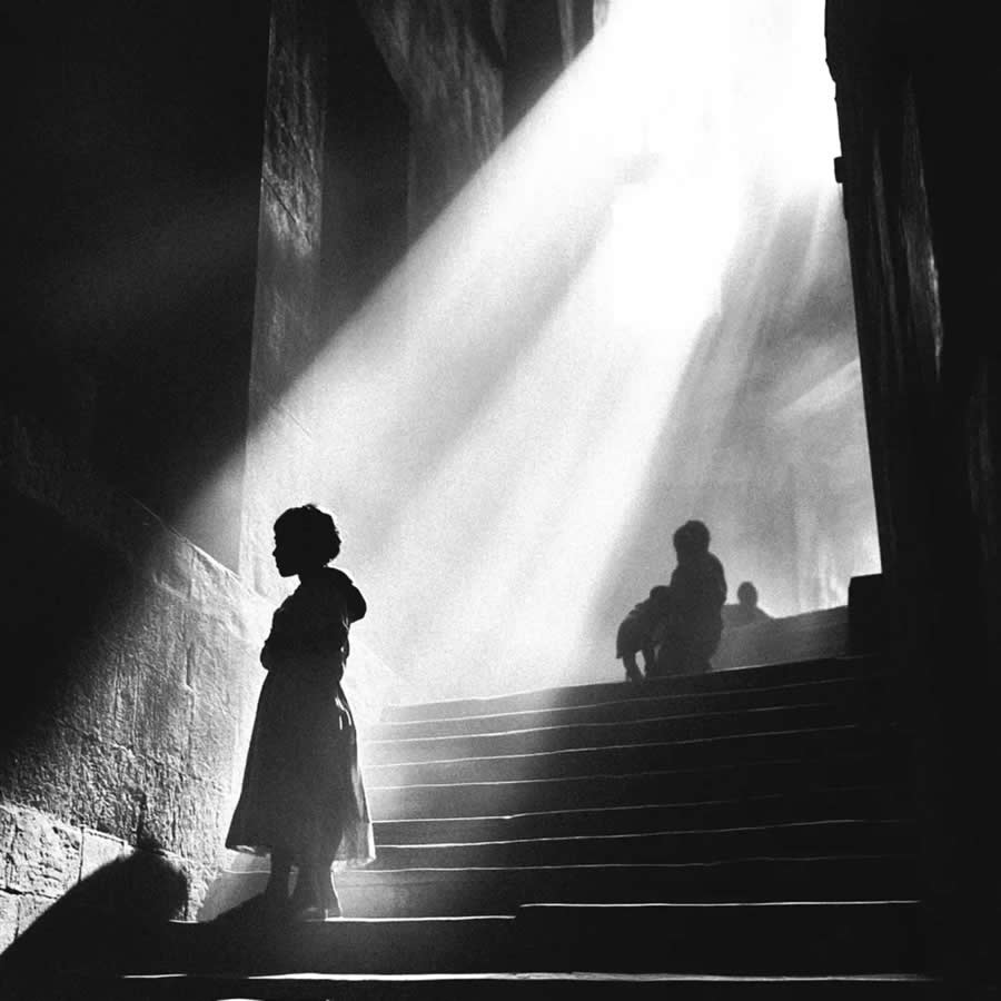 Dreamlike Black and White Photos by Kevin Nkrumah