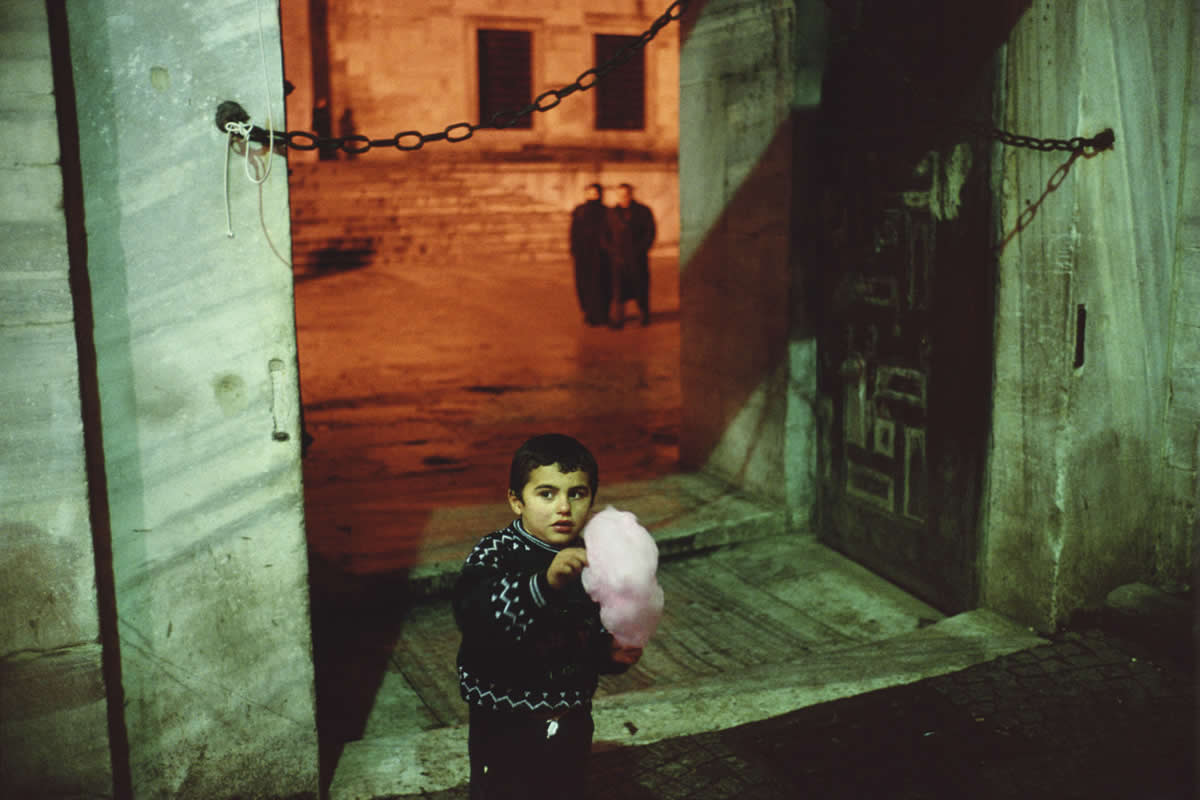 Color Photographs From The Masters Of Photography