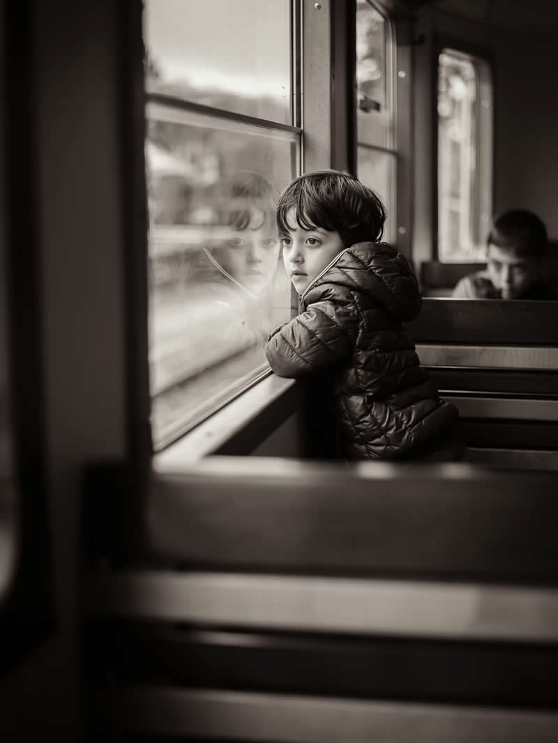 Poignant Portraits by Nichola Doro That Capture Family and Emotion