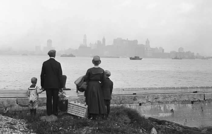 Fascinating Historical Photos That Reveal the Untold Side of the Past