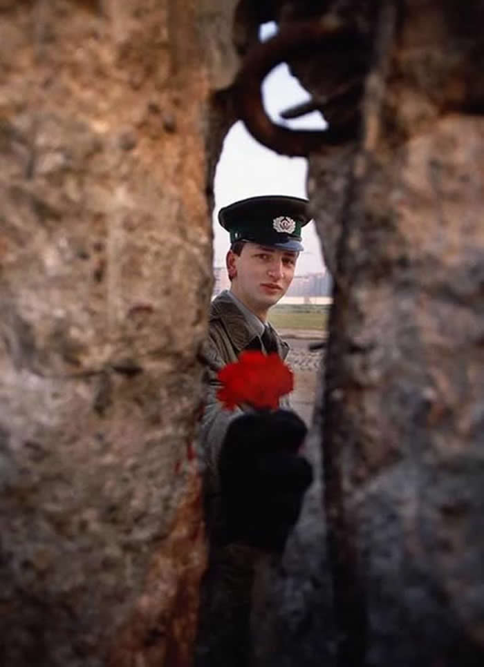 Fascinating Historical Photos That Reveal the Untold Side of the Past