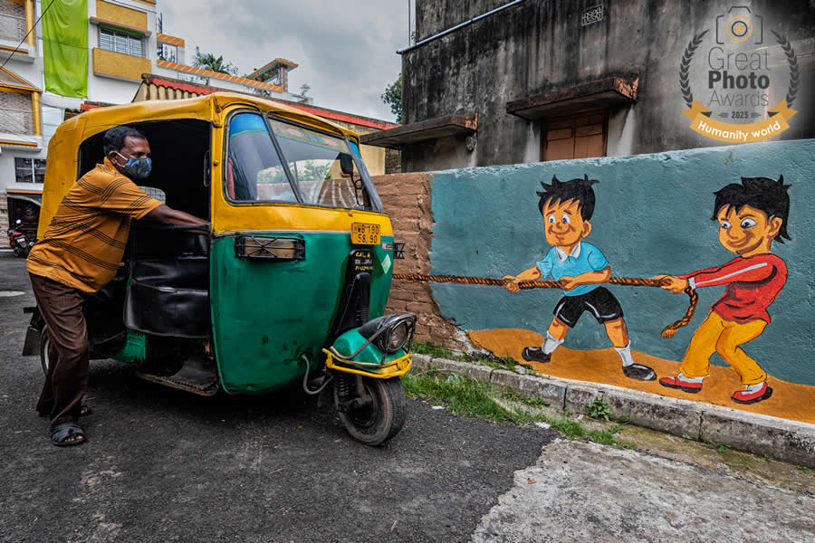 Street and Travel Photos from the 2025 Great Photo Awards