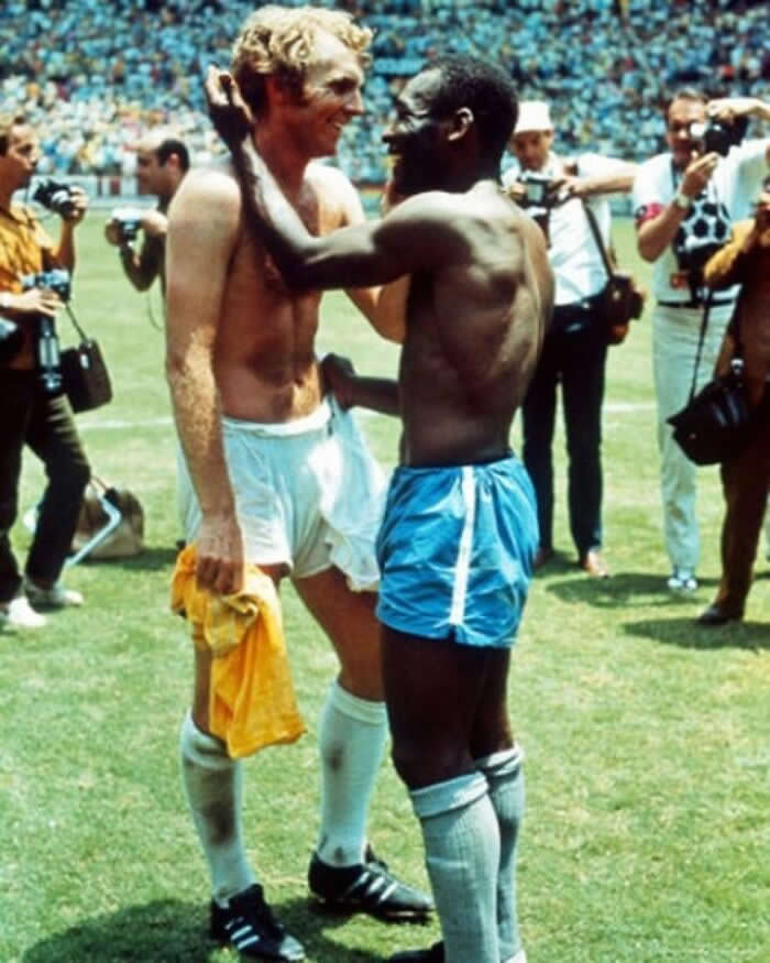 Heartwarming Moments That Will Make You Believe in People Again