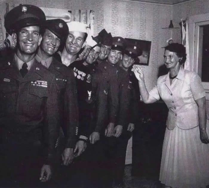 Historic Photos That Tell Fascinating Stories from the Past