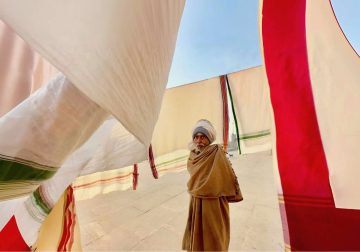 Street Photos Showcasing the Vibrant Spirit of Indian Streets