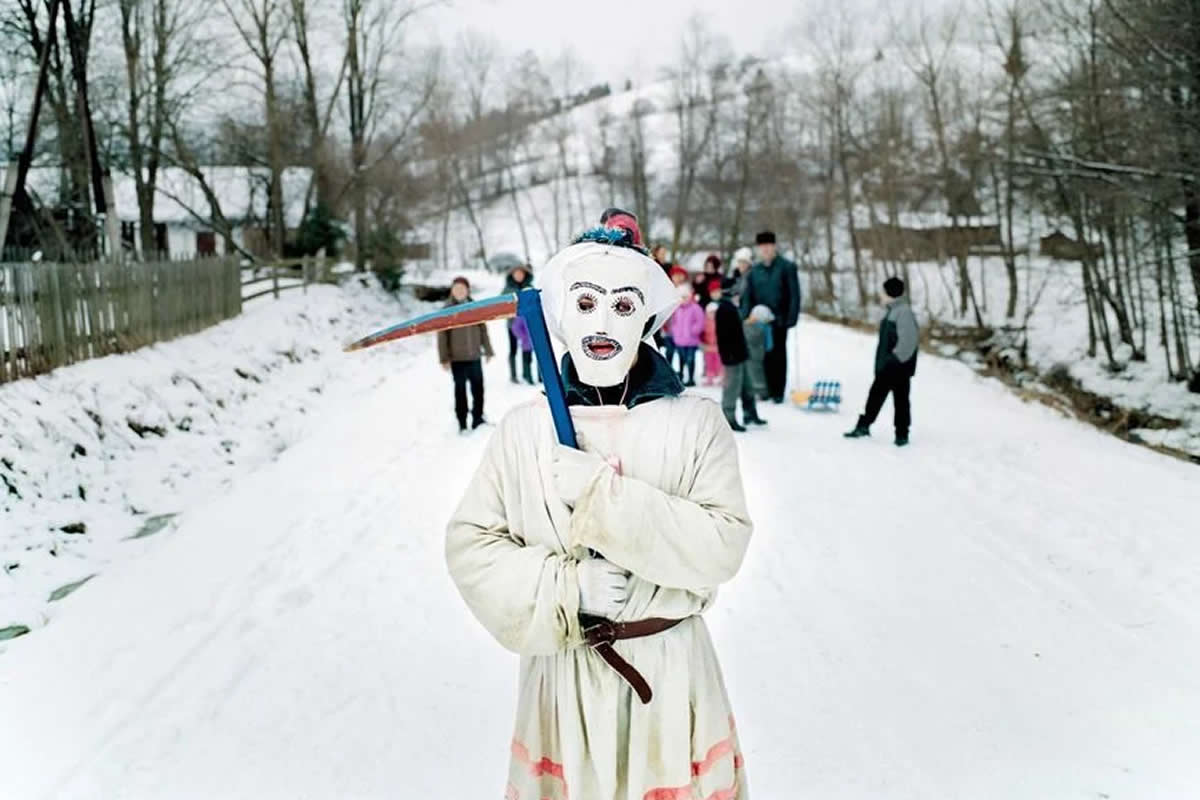 Life in a Boiko Village in the Ukrainian Carpathians by Jan Brykczynski