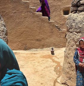30 Poetic and Powerful Moments from Daily Life Captured by Iranian Photographer Majid Saeedi