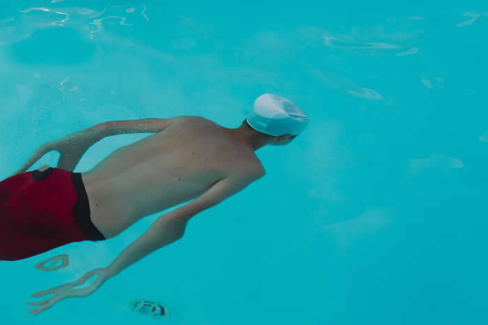 Perfectly Timed Street Photos by Luca Regoli