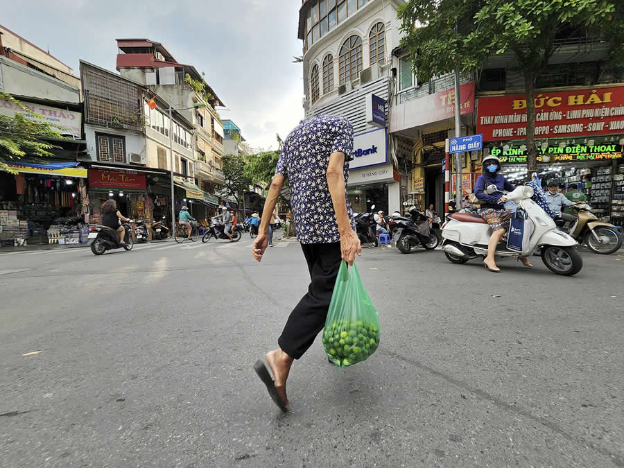 Street Phootography by Chu Viet Ha