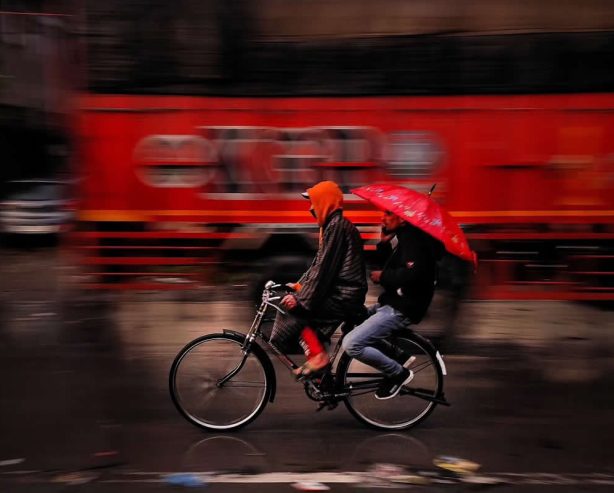 30 Street Photos That Masterfully Showcase the Art of Composition