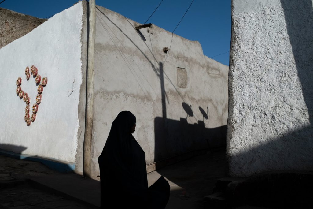 Street Phootography of Ethiopia by Sebastian Piatek