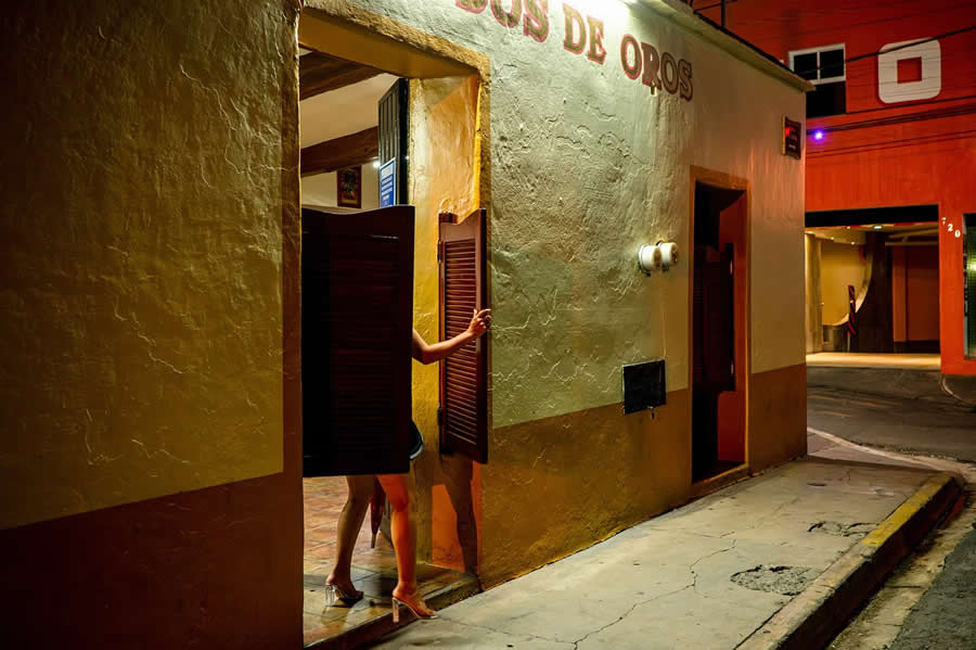 Street Photography by Noel Rojo