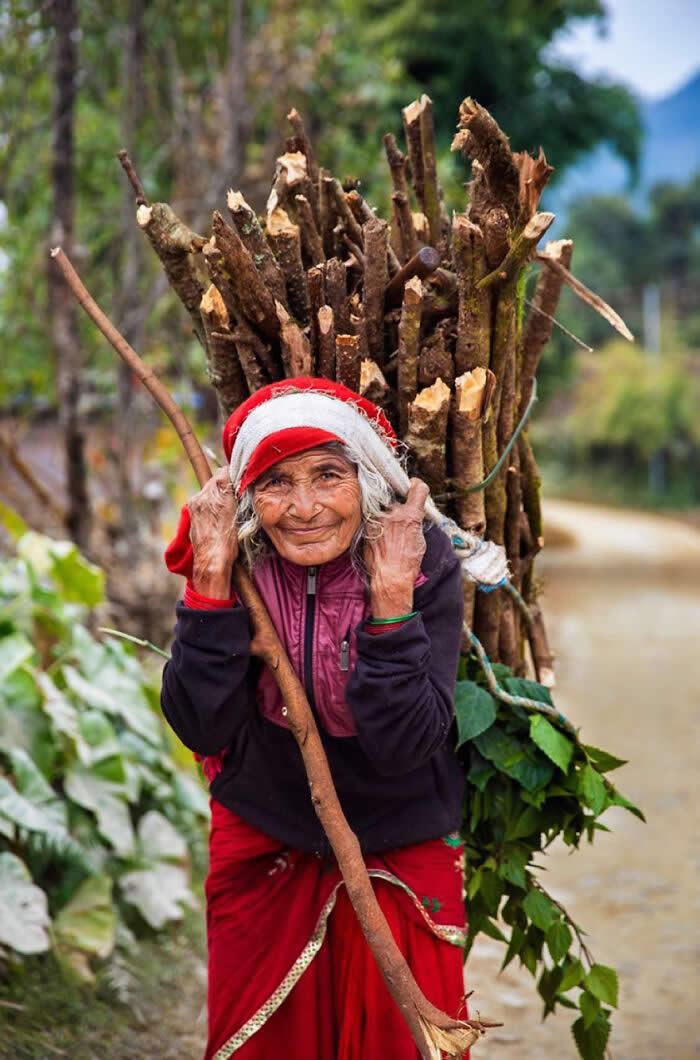  Beauty and Strength of Older Women by Mihaela Noroc