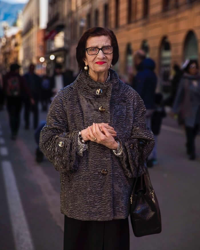  Beauty and Strength of Older Women by Mihaela Noroc