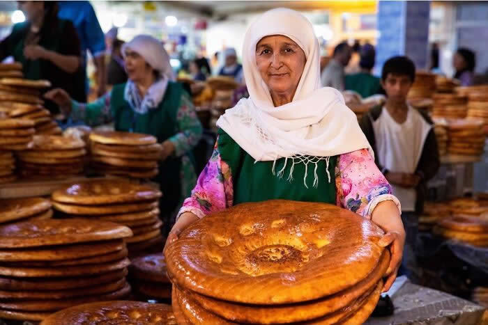  Beauty and Strength of Older Women by Mihaela Noroc