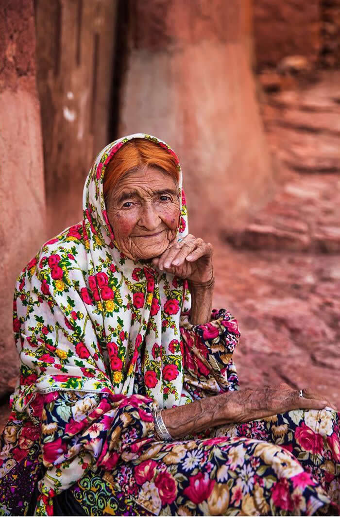  Beauty and Strength of Older Women by Mihaela Noroc