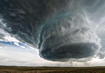 35 Unseen Moments That Will Change the Way You See the World