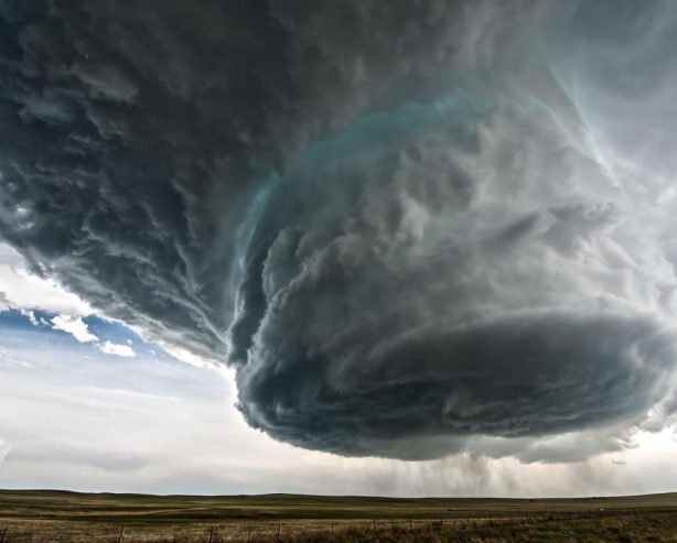 35 Unseen Moments That Will Change the Way You See the World