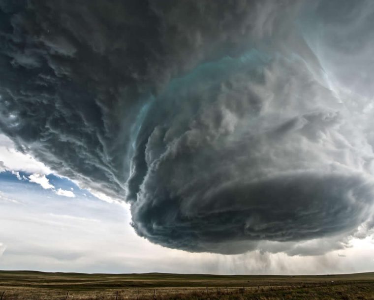 35 Unseen Moments That Will Change the Way You See the World