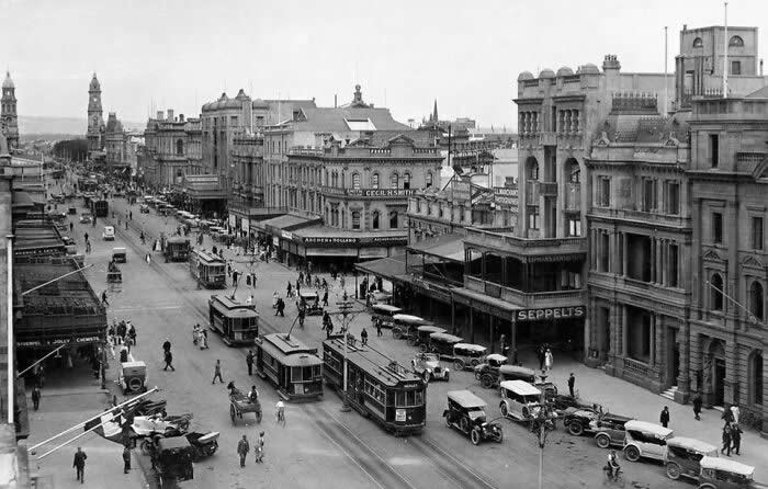 Timeless Photos That Show the World as It Was 100 Years Ago