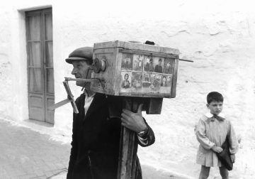 Black and White Photos From World-Renowned Photographers
