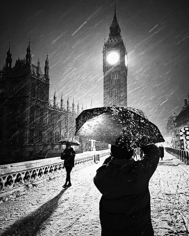 Black and White Street Photography by Andrew Gimblet