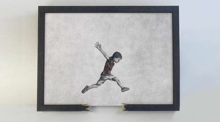 Experimental Frames by Andrew Scott That Break Artistic Boundaries