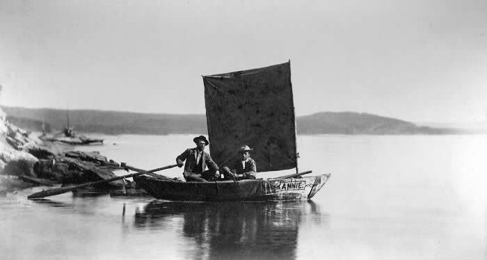 Historic Photos That Tell the Story of American Life
