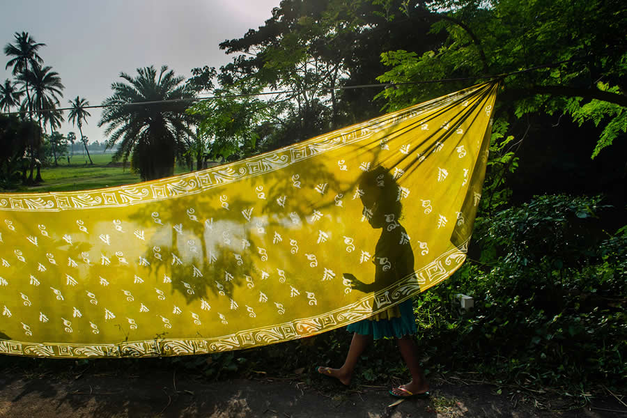 Indian Street Photography by Ayanava Sil