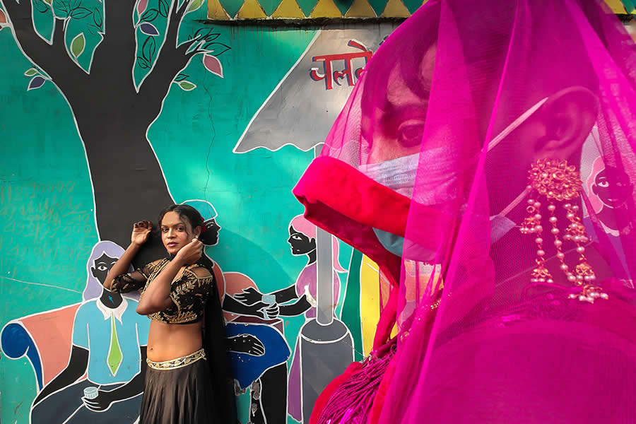 Indian Street Photography by Ayanava Sil