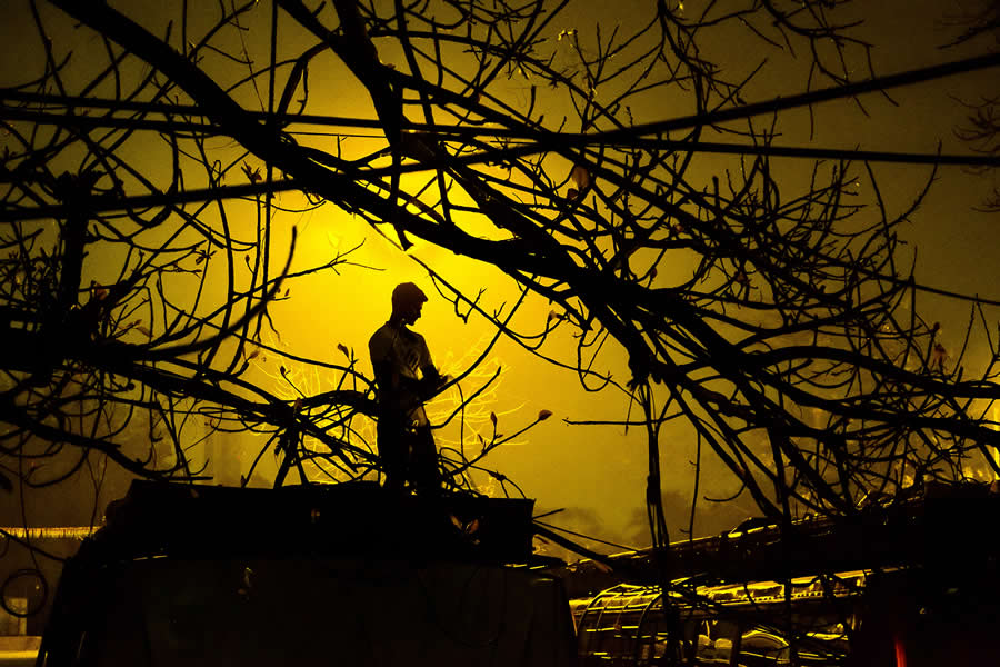 Indian Street Photography by Ayanava Sil