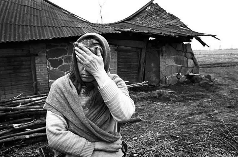 Vladimir Lagrange - A Master Photographer Who Captured the Soul of Soviet Life