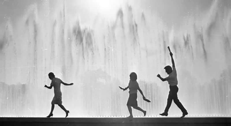 Vladimir Lagrange - A Master Photographer Who Captured the Soul of Soviet Life