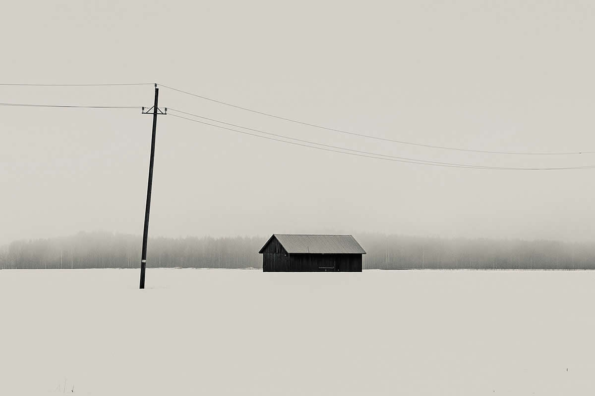 30 Poetic Minimalist Fine Art Photographs by Kalle Saarikko That Redefine Simplicity