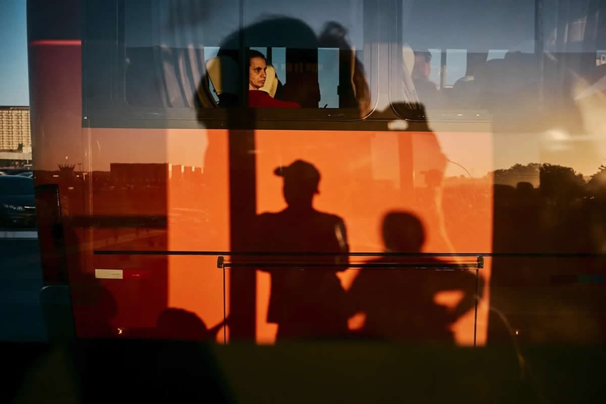 Street Photography by Gustavo Minas