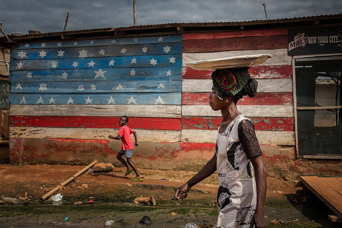 Street Photography by Maude Bardet