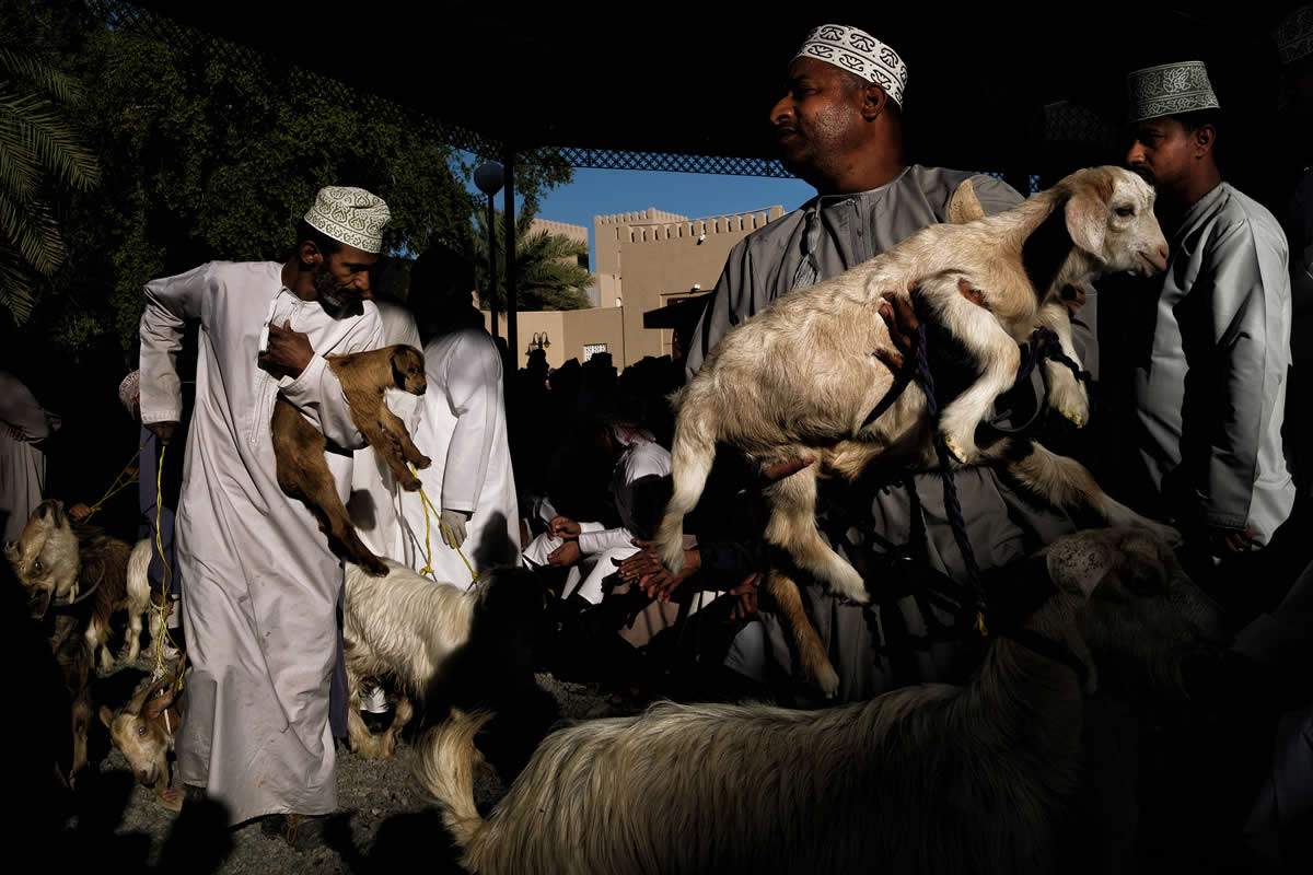 Street Photography by Maude Bardet